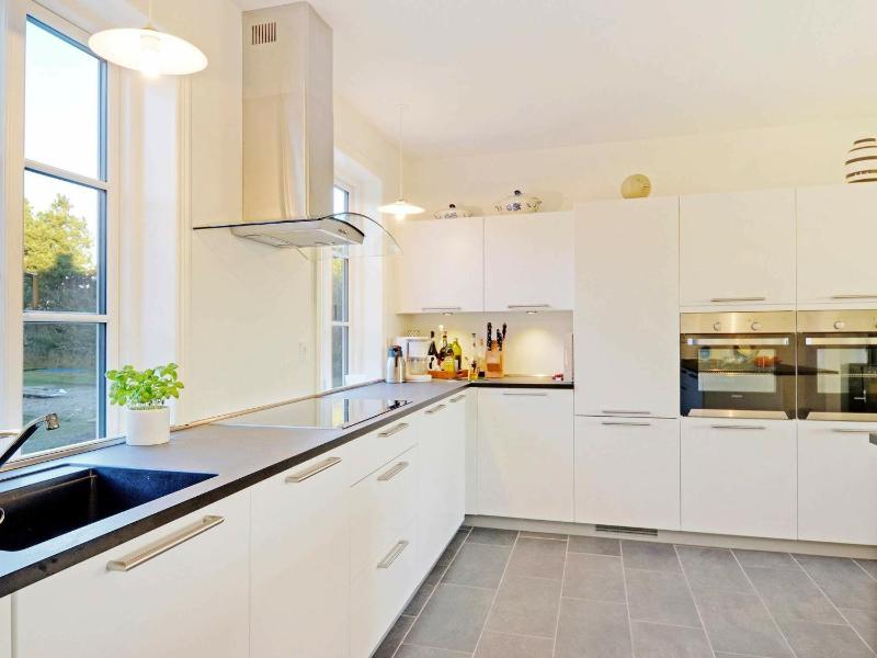 Five-Bedroom Holiday Home image 3