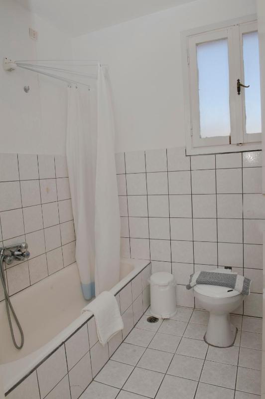 Double or Twin Room with City View image 1