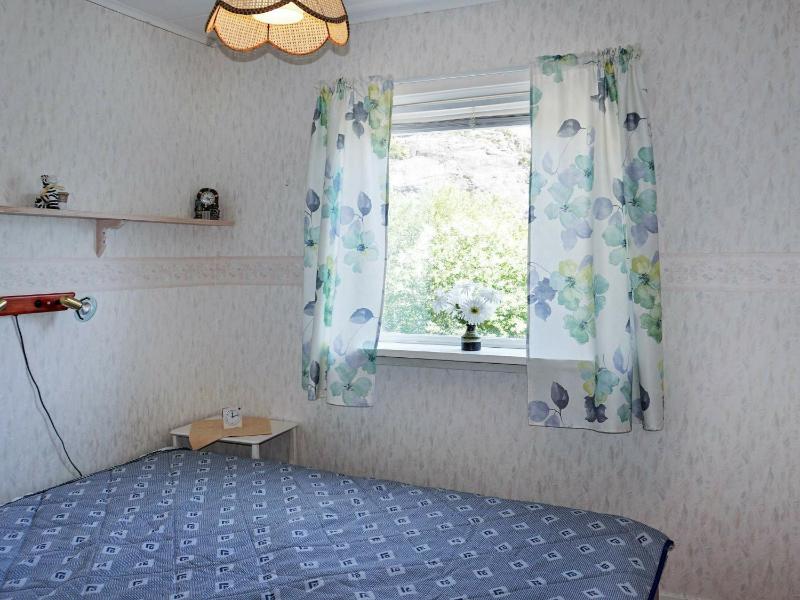 Two-Bedroom Holiday Home image 3