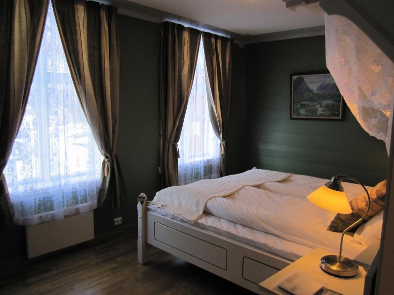 Double or Twin Room with Balcony image 1