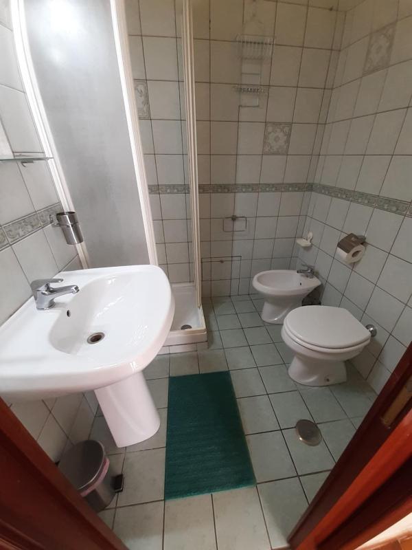 Deluxe Double Room with Balcony image 2
