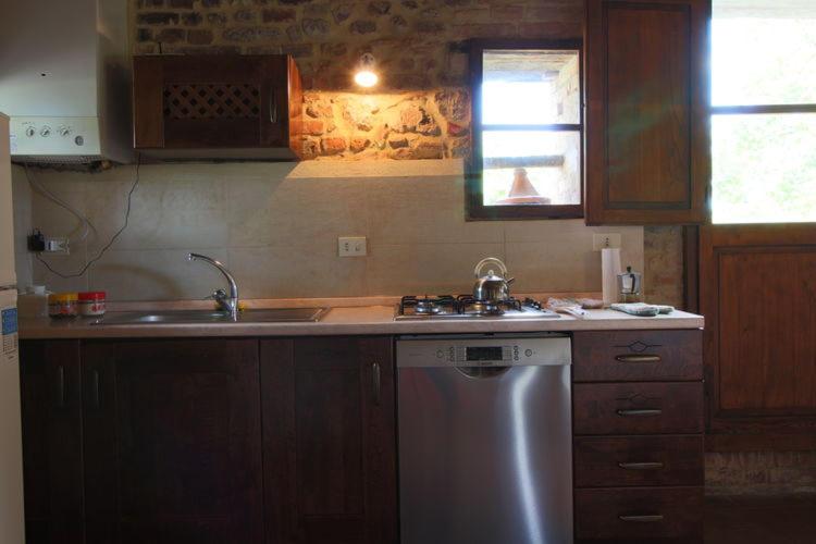 One-Bedroom Apartment - Split Level - Annex image 1
