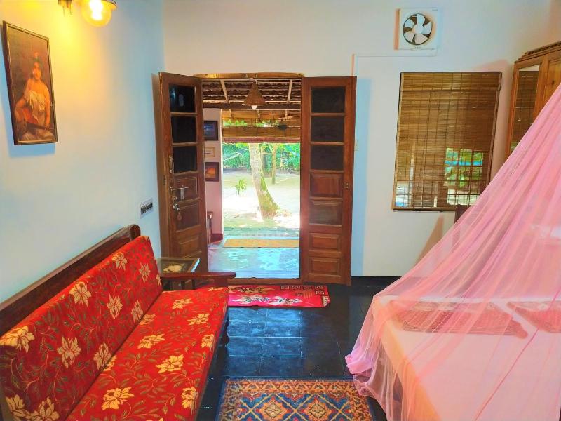 Sea Hut Homestay - image 10