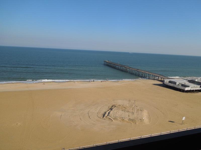 The Breakers Resort Inn - image 25