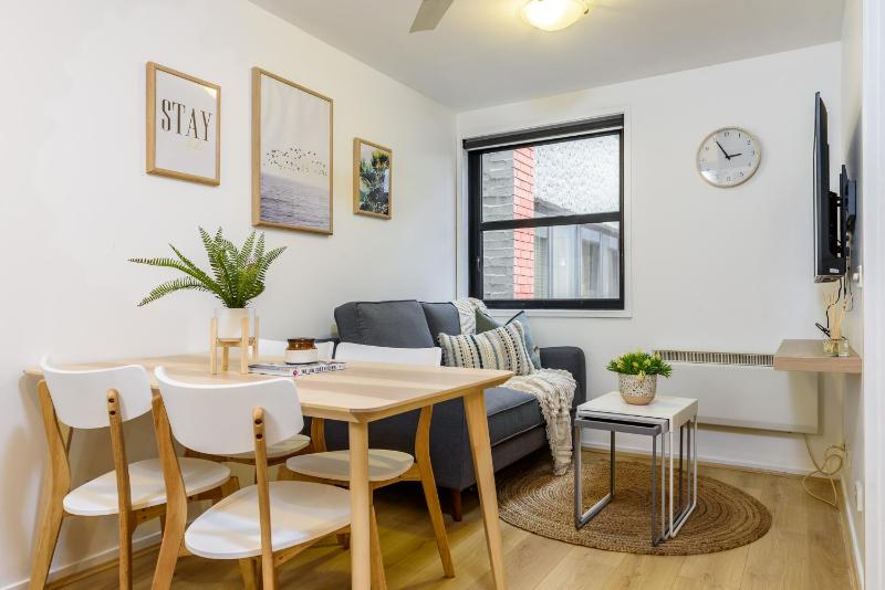 WOW Apartment on Flinders - image 15