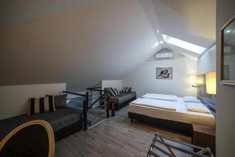 Double Maisonette image 2