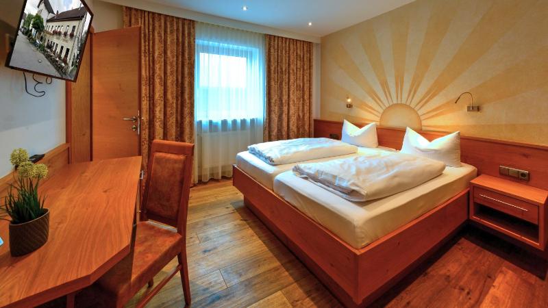 Double Room image 1