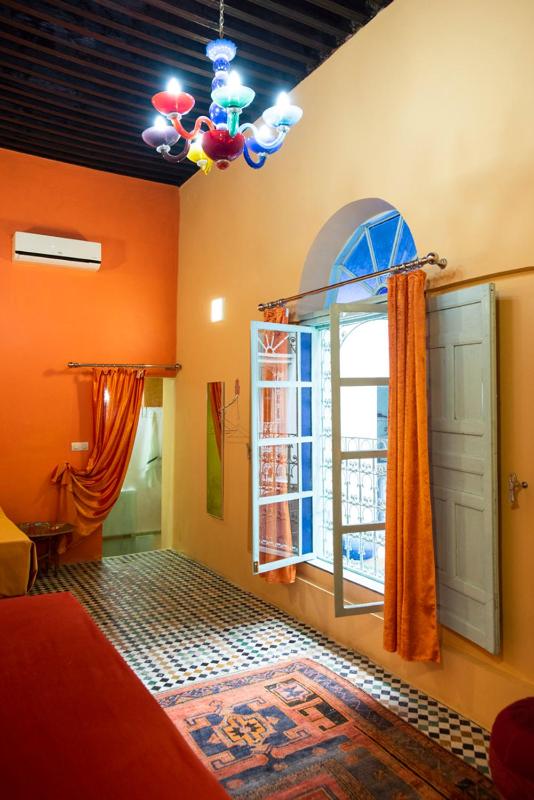 Quadruple Room with Bathroom image 3