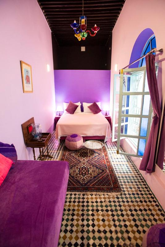Deluxe Double Room (2 Adults + 1 Child) image 3