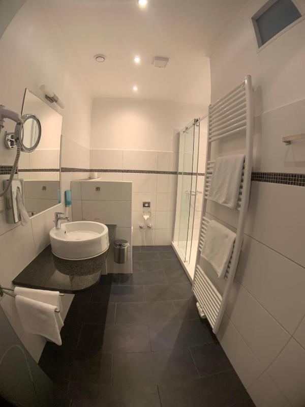 Suite image 1