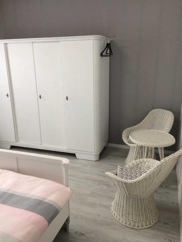 One-Bedroom Apartment with Terrace image 4