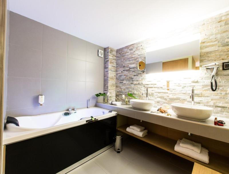 Hôtel Spa Marotte - image 40