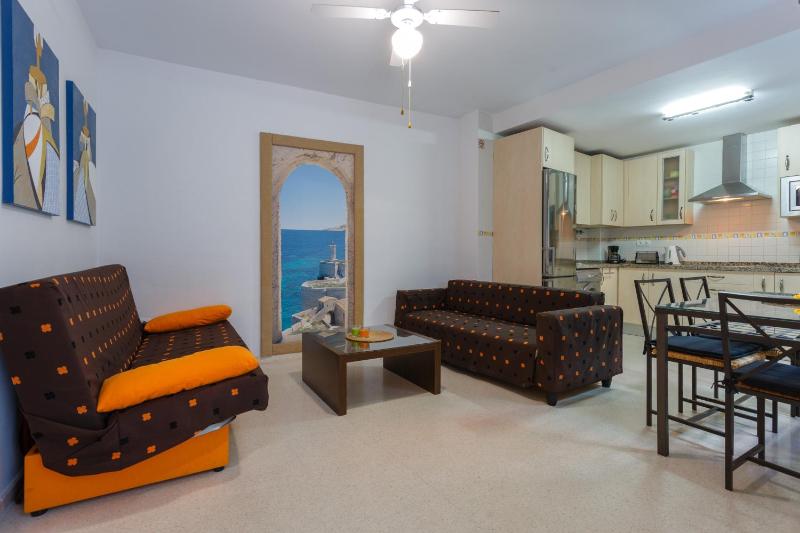 One-Bedroom Apartment image 2