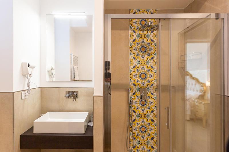 Suite with City View image 2