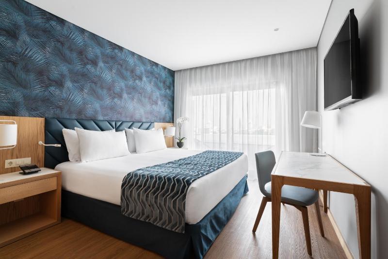 Double or Twin Room image 1