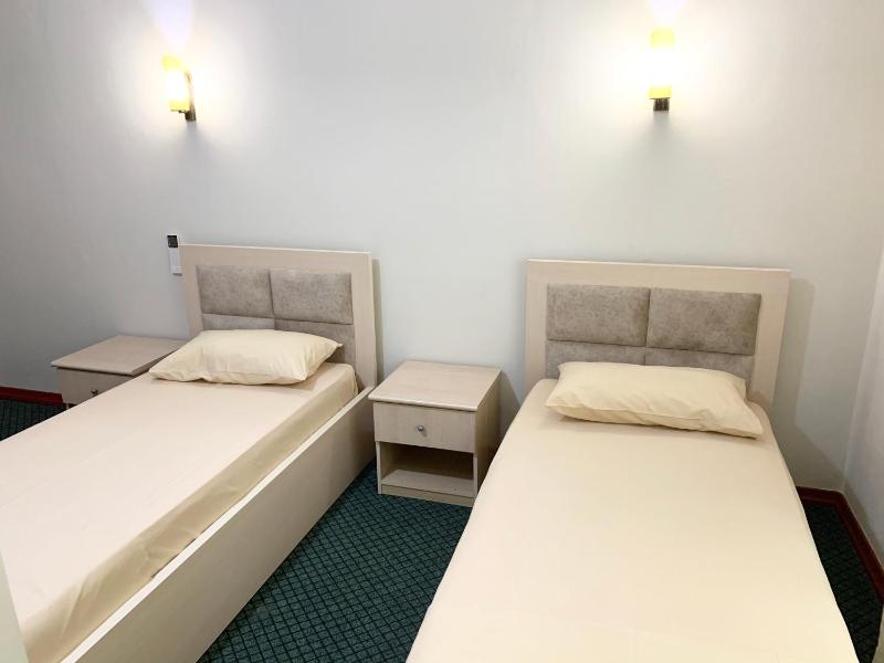 Budget Twin Room image 1