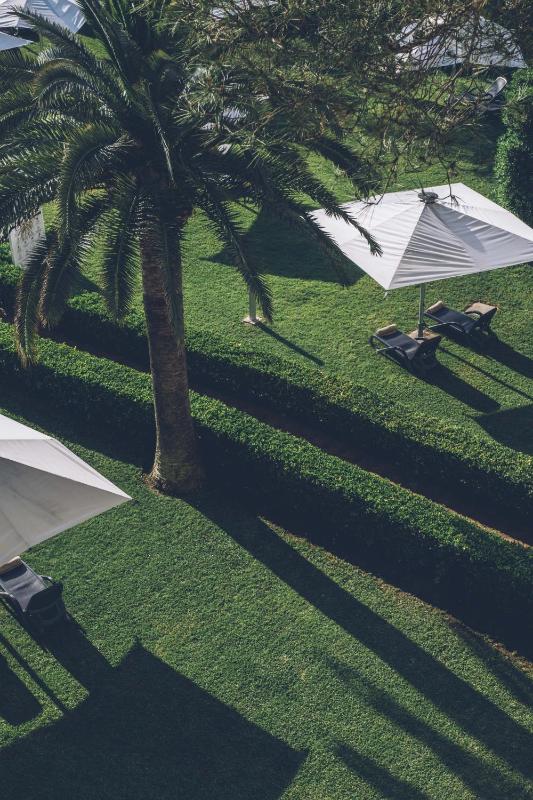 Double Room with Garden View image 3