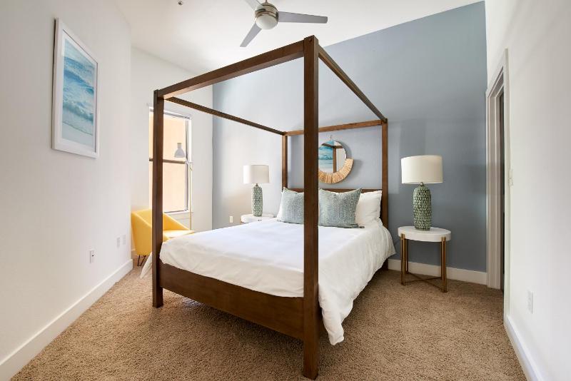 One-Bedroom Suite image 3
