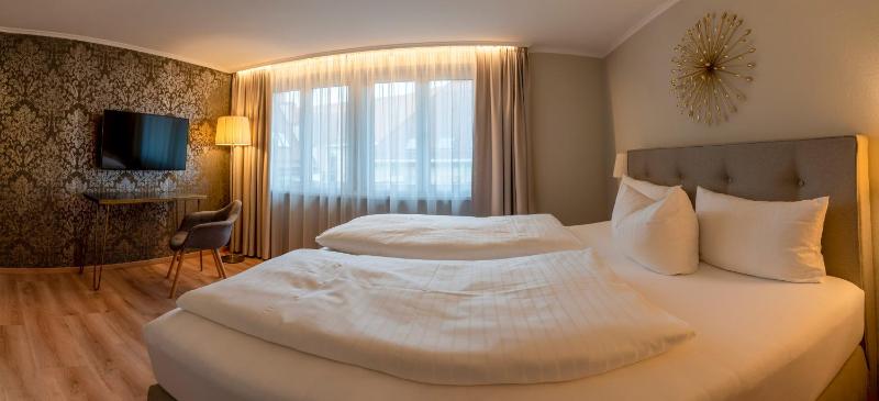 Comfort Double Room image 4