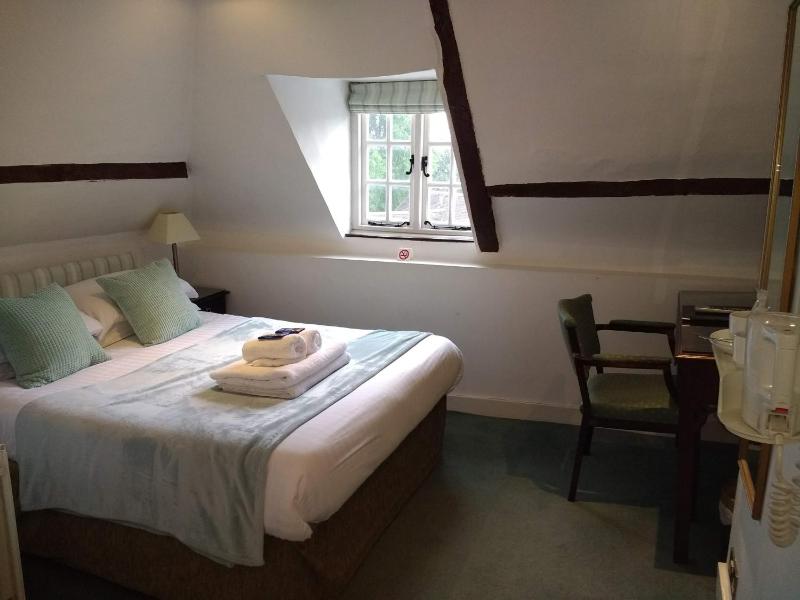Double Room image 2