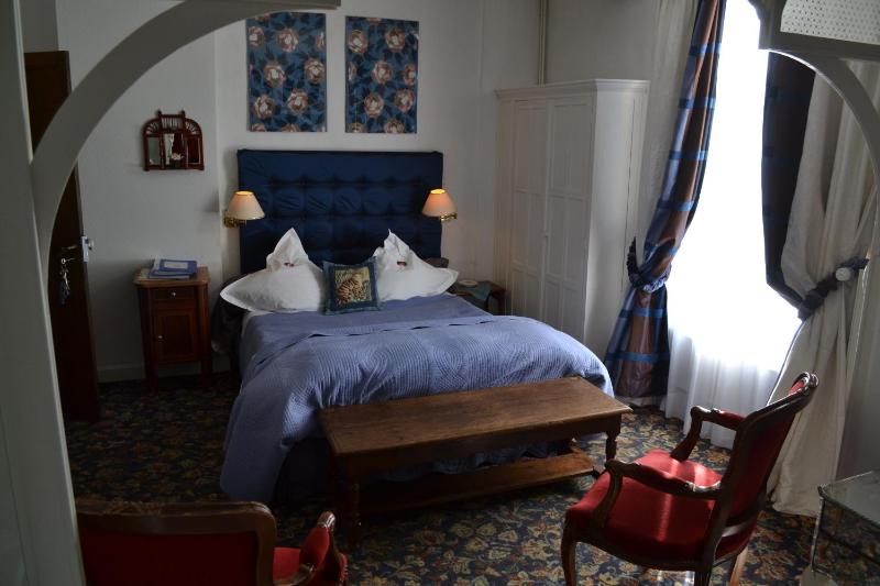 Double Room image 1