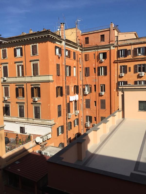 Executive Double or Twin Room image 2