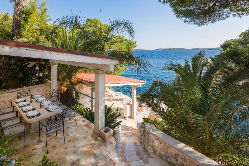 Villa Oceanus - image 2