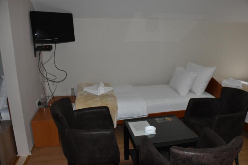 Two-Bedroom Apartment image 4