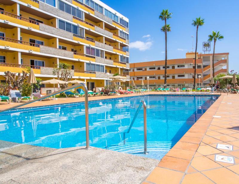 Apartamentos Los Tilos - image 35