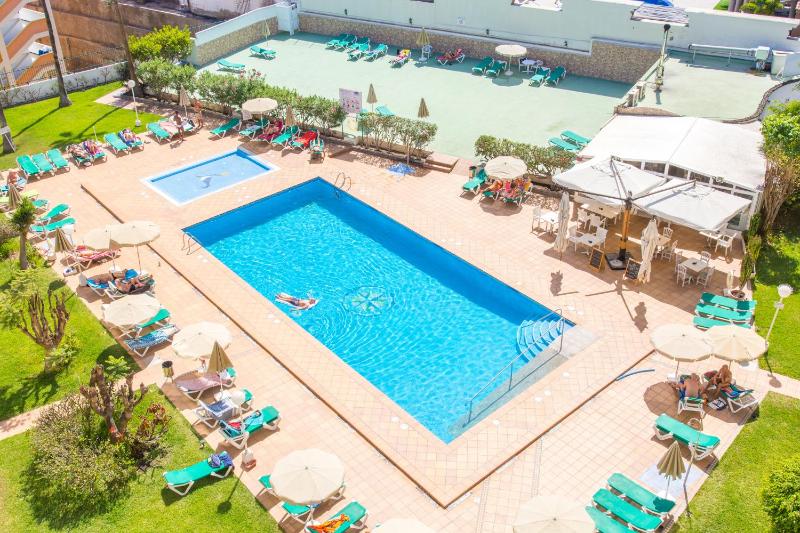 Apartamentos Los Tilos - image 16