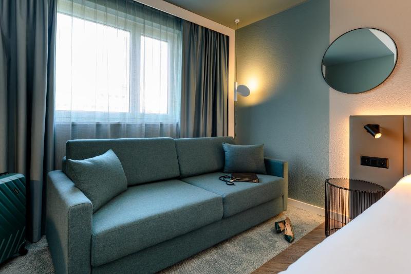 Superior Double Room image 2
