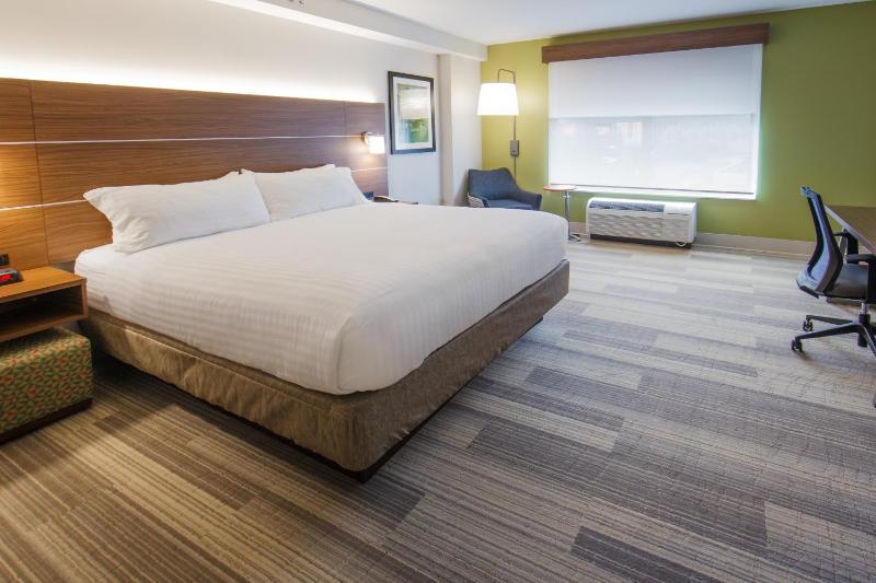 King Suite image 3