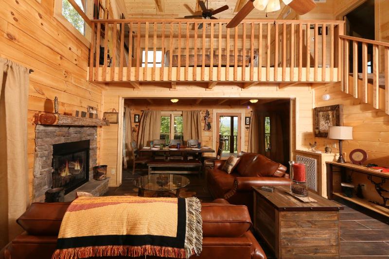 Chalet image 2
