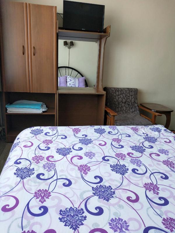 Large Double Room image 3
