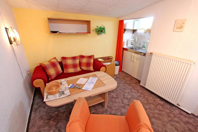 One-Bedroom Apartment image 2