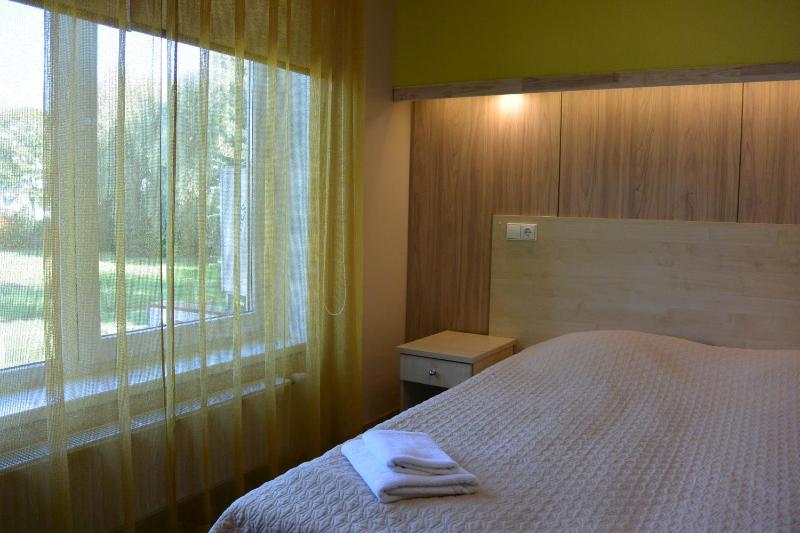 Standard Double or Twin Room image 4