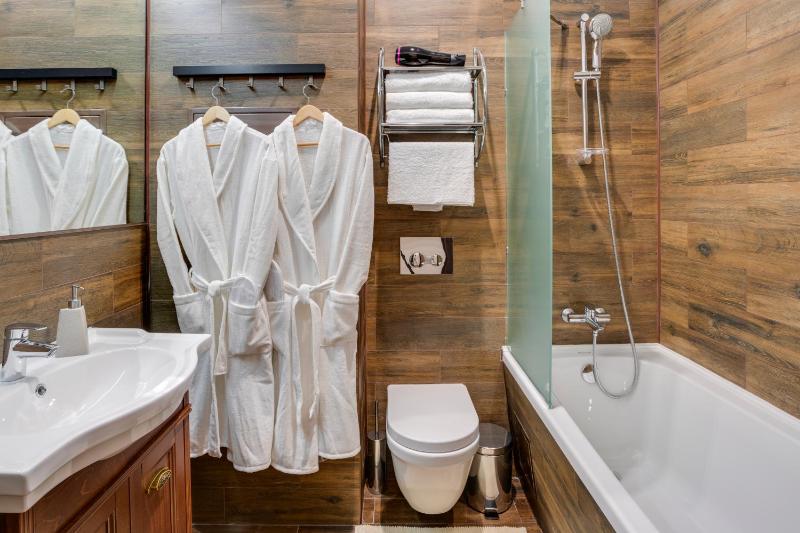Standard Double or Twin Room image 3