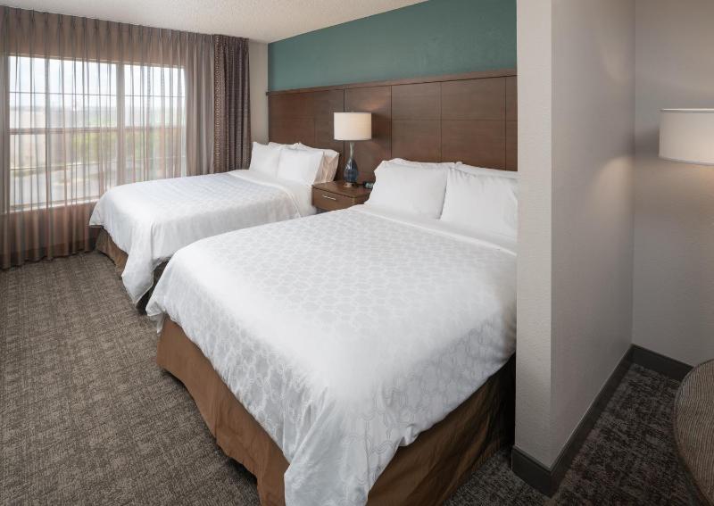 Studio Suite with Two Queen Beds image 2