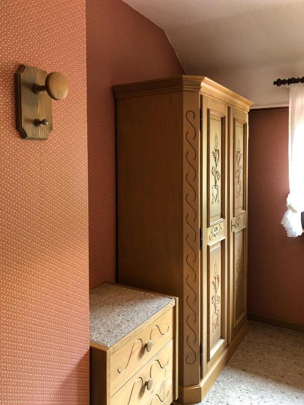 Double Room image 4