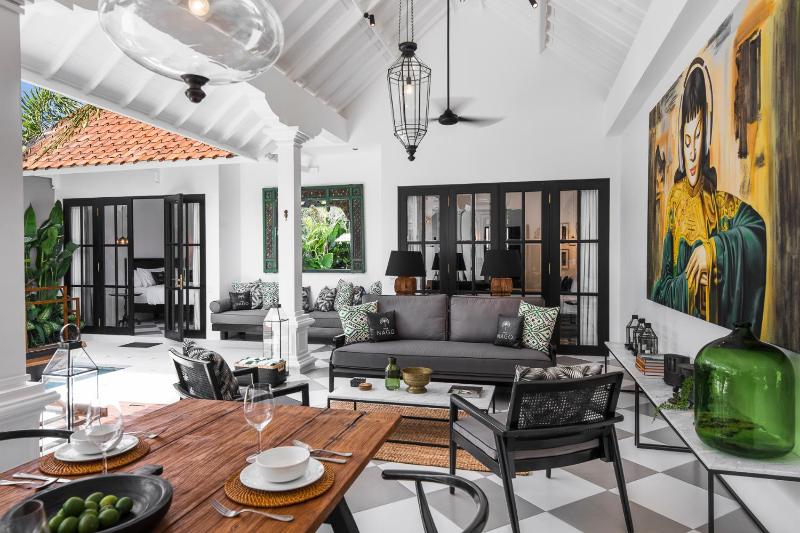Villa Nago Walk to Seminyak Best Spots - image 18