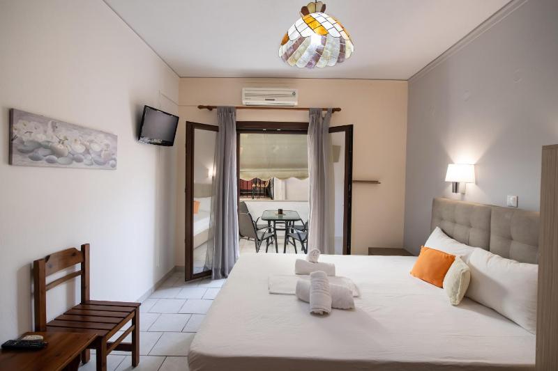 Two-Bedroom Apartment (4 Adults) image 4