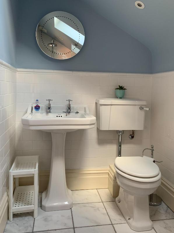 Deluxe Double Room image 3