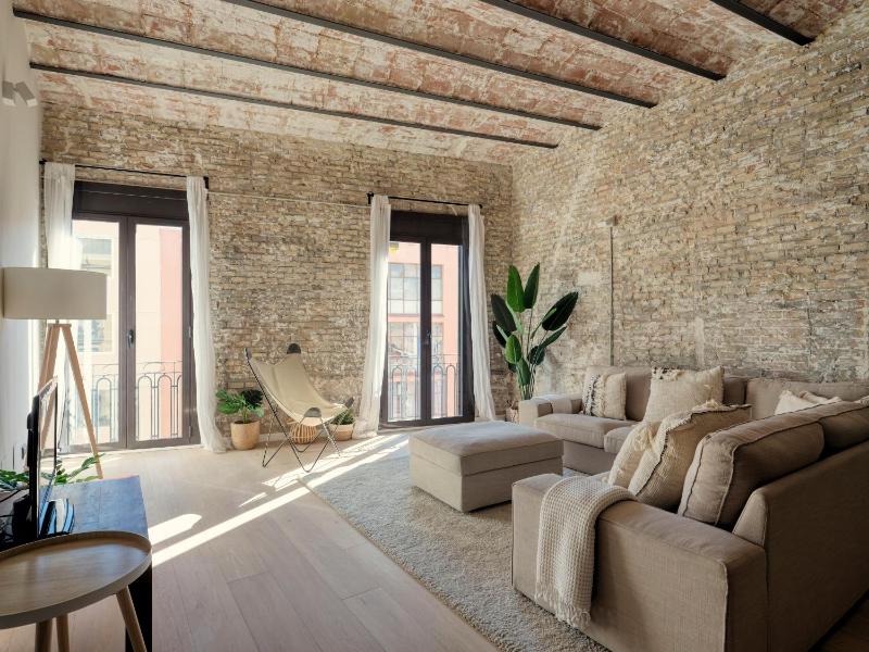 Poble Nou I You Stylish Apartments - image 1