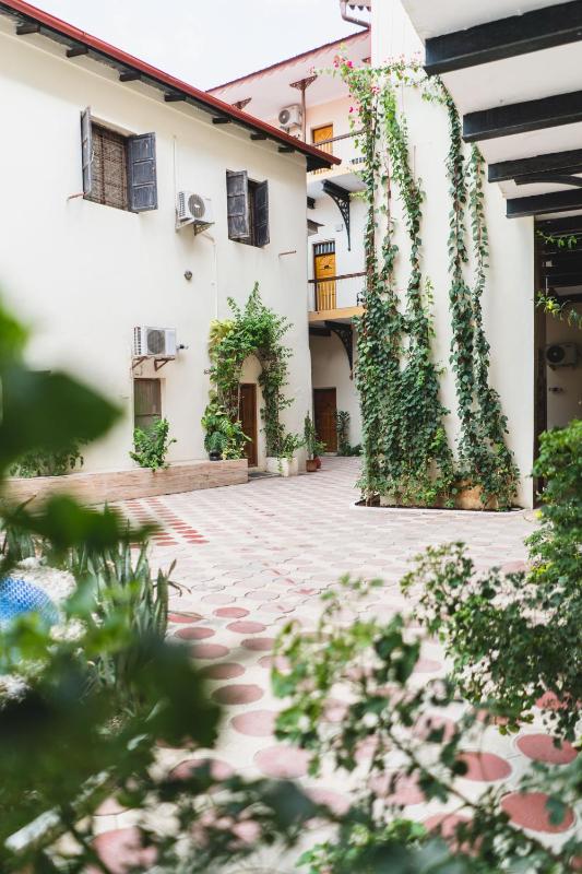 Antonio Garden Hotel - image 12