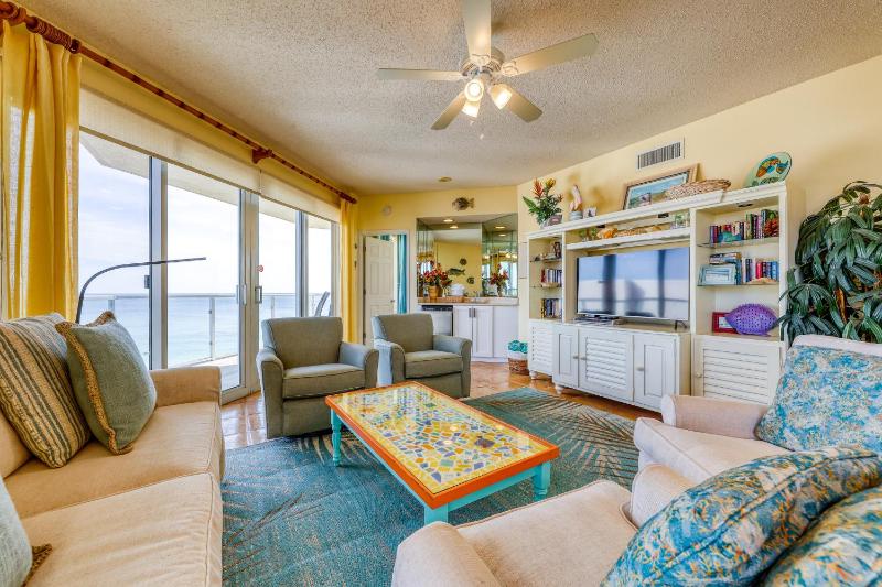 Three Bedroom Apartment image 3