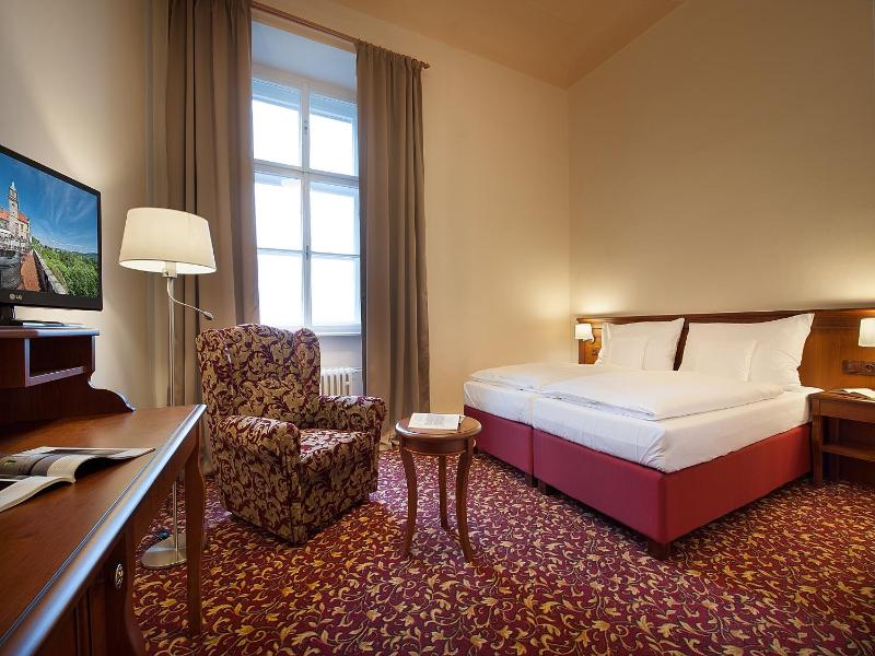 Double or Twin Room with View image 2