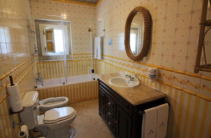 One-Bedroom Villa with Land View image 2