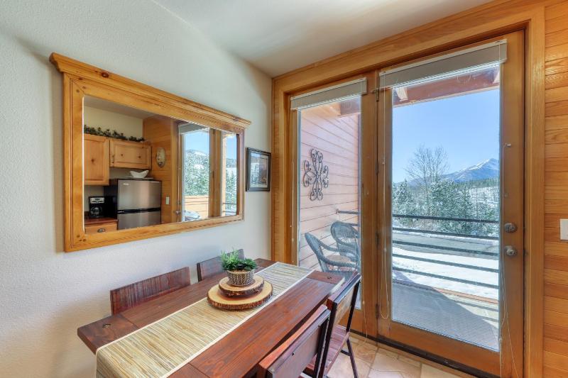 One Bedroom Apartment image 2