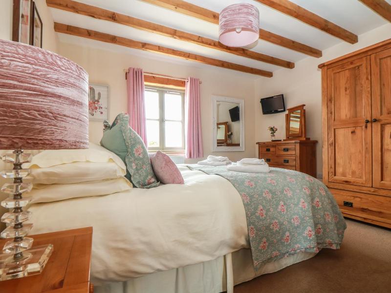 Ash Cottage - image 15