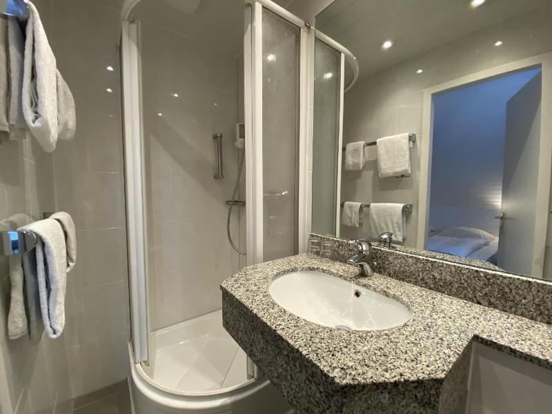 Comfort Room image 2